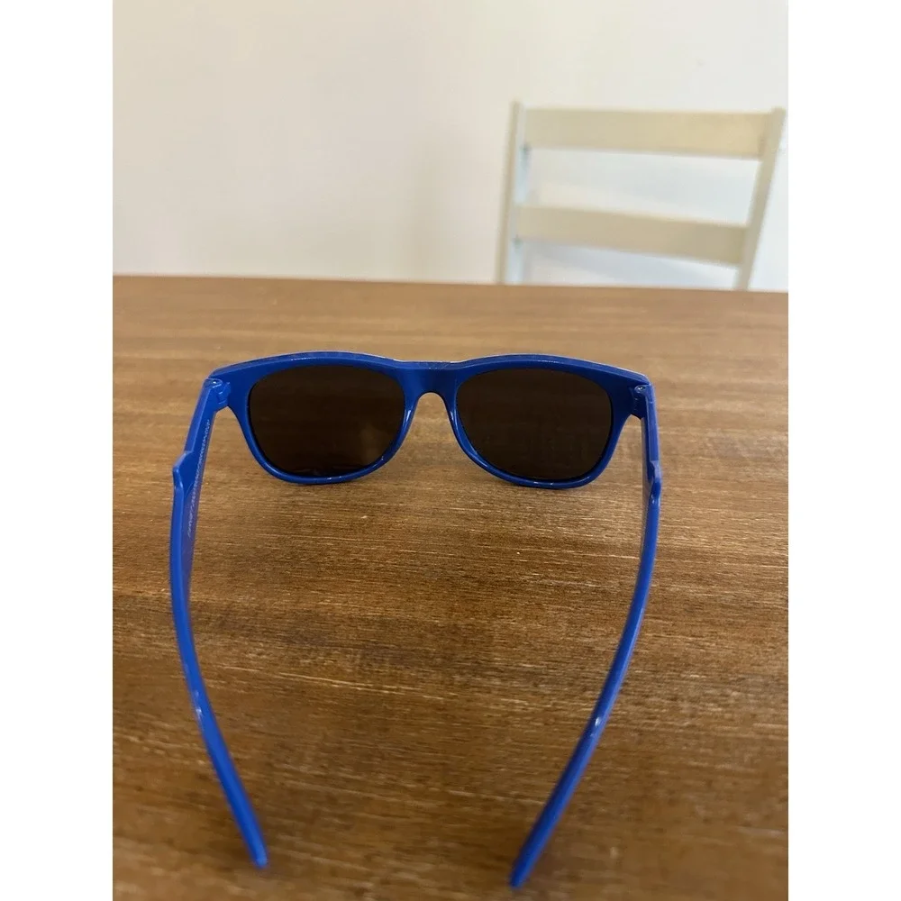 Cat & Jack Youth Shark Themed Sunglasses UV Protection Blue‎ White Unisex Kids